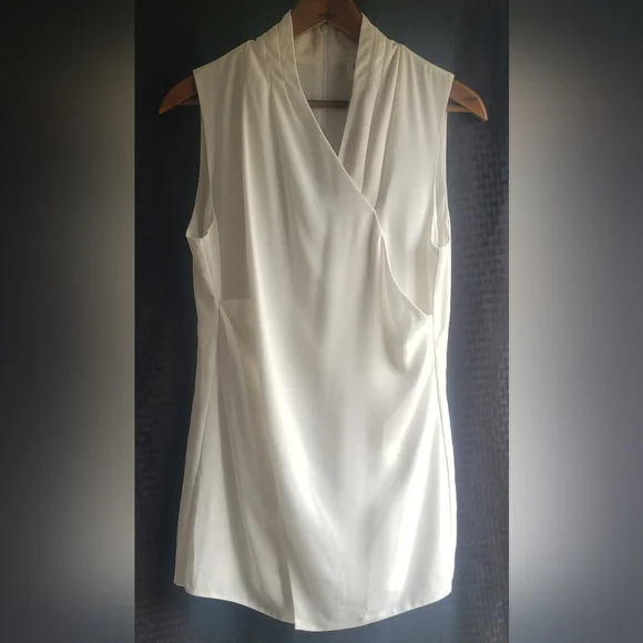 Cabi Wraparound Top Sleeveless White Size 8 - Picture 3 of 12